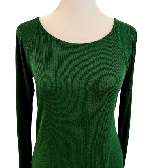 FARM Rio Green Long Sleeve Top - Picture 2 of 9